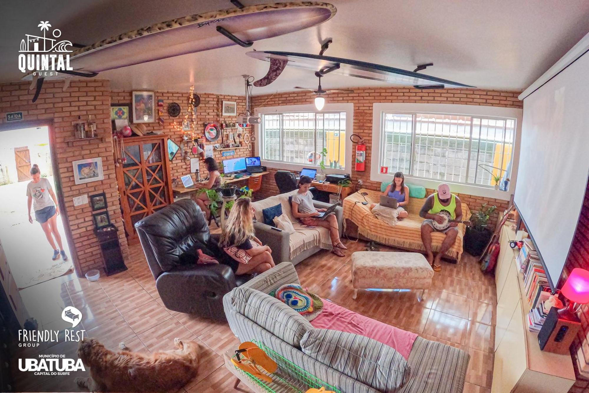 Hostel Quintal Guest Ubatuba - Pg Eksteriør bilde